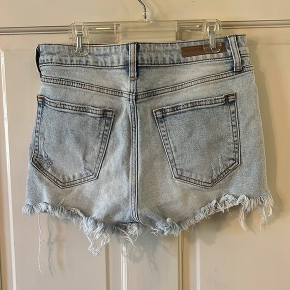 Jean shorts - Picture 2 of 4
